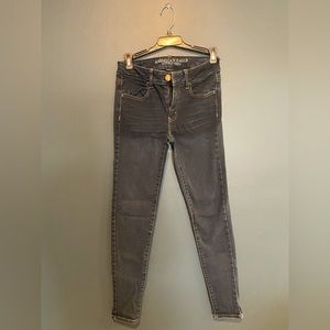 American Eagle Super Stretch Skinny Jeans: Jeggings- Size 4